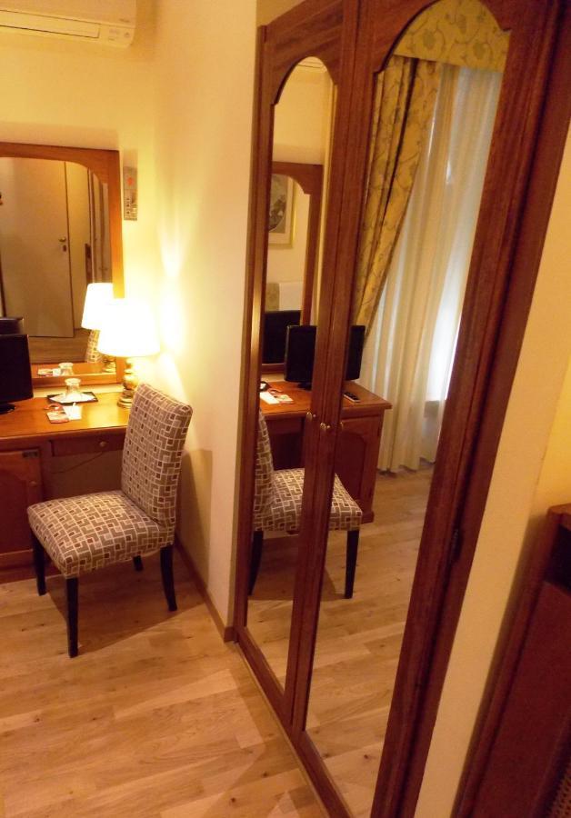 Hotel Cortina Ρώμη Εξωτερικό φωτογραφία